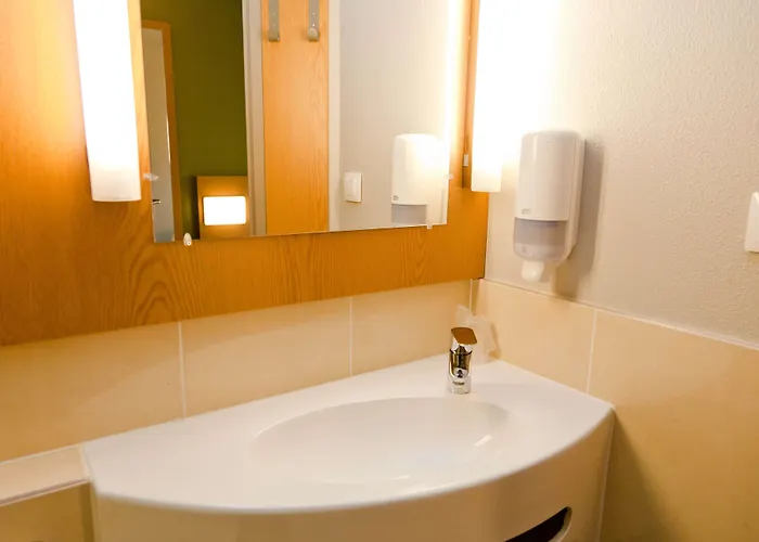 Hotel B&B Hotel Wroclaw Centrum 2*