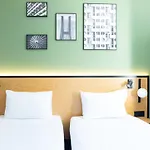 فندق Centrum 2*